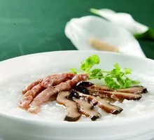 Beef and Mushroom Rice Porridge