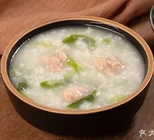 Sour Cabbage and Pork Porridge