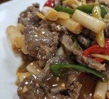 Lotus Stem Stir-Fried with Beef