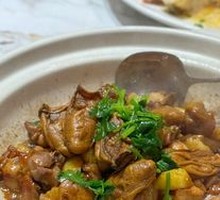 Braised Chicken with Oysters