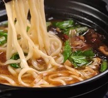 Clay Pot Noodles