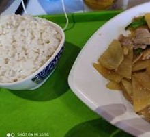 Stir-fried Pork with Potato Slices