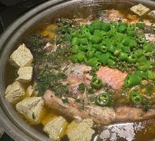 Fresh Green Pepper Grilled Fish (Lingbo Fish)