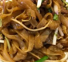Dry-Fried Beef Rice Noodles