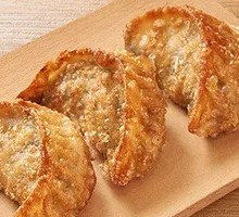 脆皮大饺子