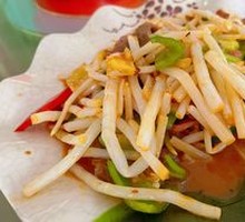 Bamboo Root Stir-Fried Beef