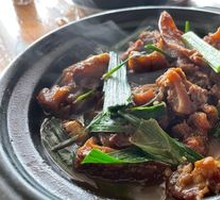 Braised Beef Brisket with Radish
