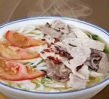 Tomato Pork Offal Noodles