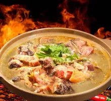 La Sanwei Hot Pot