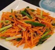 Carrot and Pork Stir-fry