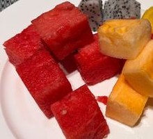 Seasonal Fruit Platter