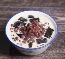 Red Bean Black Jelly Dessert