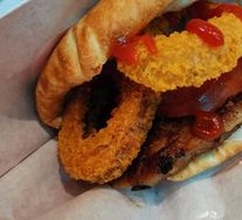 Juicy Beef Chinese Burger