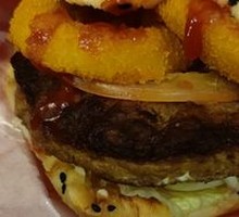 Juicy Beef Chinese Burger