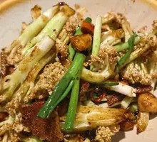 Pork Belly Stir-Fried with Cauliflower