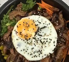 Beef Bulgogi Stone Pot Rice