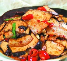 Fried Pork with Tofu Skin