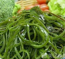 Thin seaweed strips