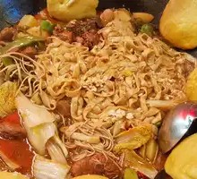 Stewed Pork Ribs with Green Beans and Noodles