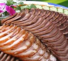 Smoked and Braised Meat Platter