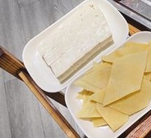 Tofu Skin Knots