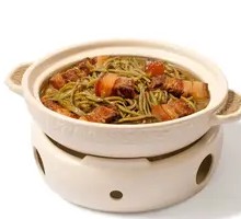 Braised Pork with Dried Green Beans