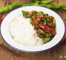 Green Pepper Spicy Pork Rice Bowl