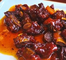 Plum-Braised Spare Ribs