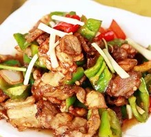 Green Pepper Stir-fried Pork Belly
