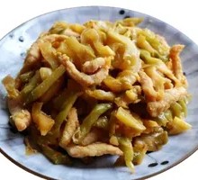 Pickled Vegetable and Pork Shreds