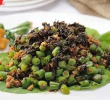 Minced Pork with Grandmother's Pickled Vegetables