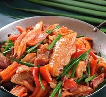 Spicy Pot-Steamed Chicken
