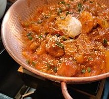 Copper Pot Braised Chicken with Roasted Sugar Glutinous Rice Cake