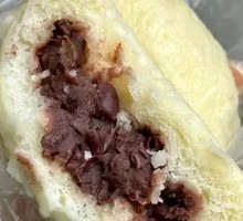 Red Bean Bun