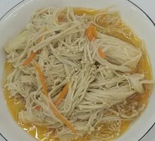 Braised Enoki Mushrooms