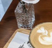Camellia Latte