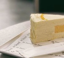 Salted Egg Yolk Layer Cake
