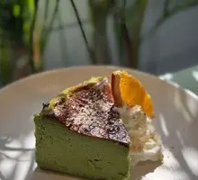Pistachio Basque Cheesecake
