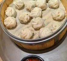 Steamed Thumb Buns