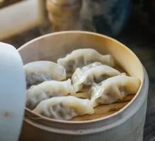 Willow Leaf Steamed Dumplings