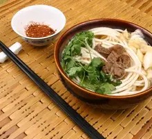 Braised Beef and Ox Tripe Noodles