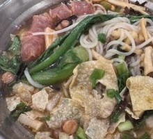 Sausage Snail Noodles