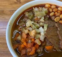 Spicy Pickled Cabbage Beef Noodle Soup