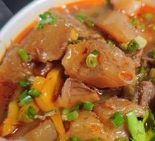 Secret-Recipe Pickled Cabbage Beef Noodle Soup