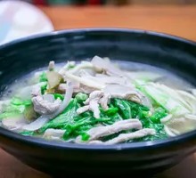 Vegetable and Pork Noodles