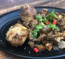 Braised Beef Knees