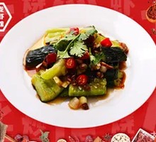 Knife-Pounded Cucumber
