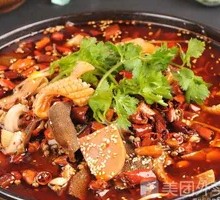 Braised Hot Pot with Blood Cake