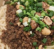 Zhajiangmian
