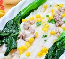 Corn and Pork Rice Noodle Roll